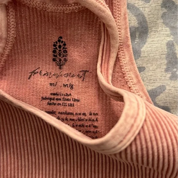 🍁SOLD🍁FP Happiness Runs Long Crop Tank Top Sz. M/L Color: Soft Pink - Picture 3 of 4